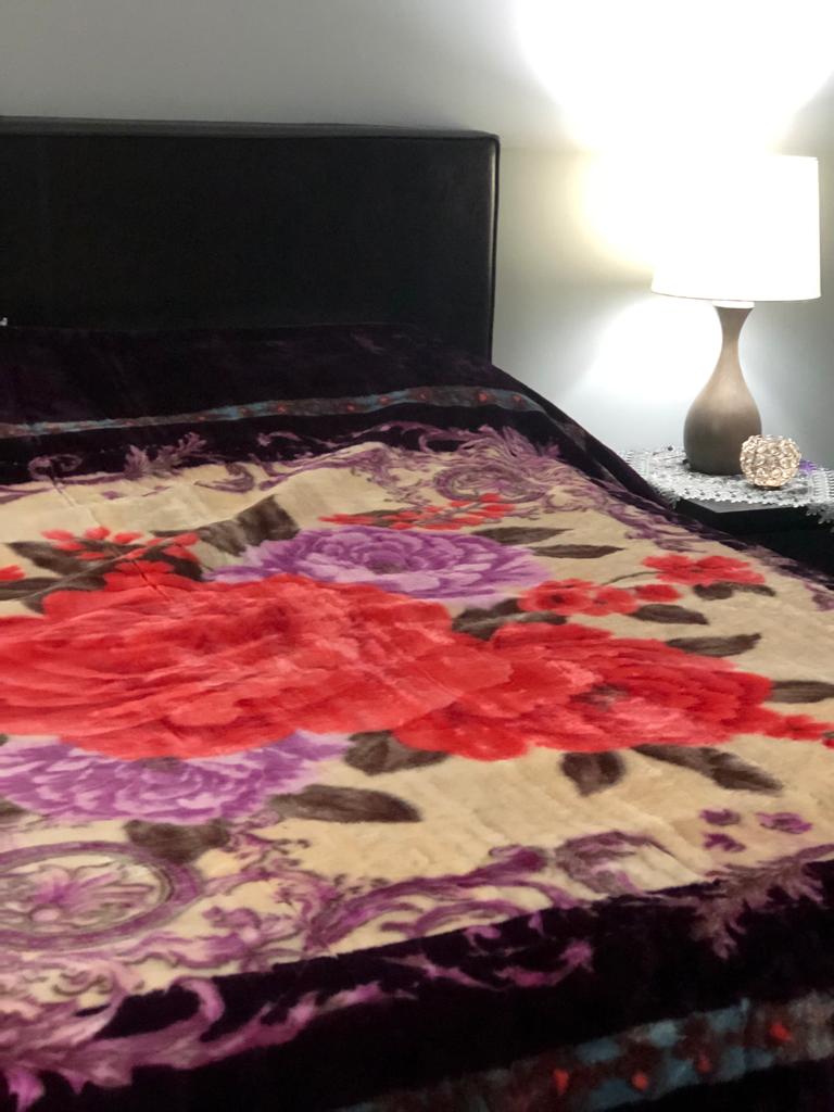 بطانيه كوين